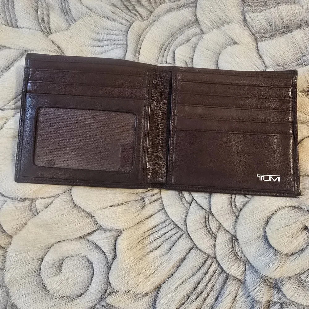 TUMI Dark Brown Leather Card Holder